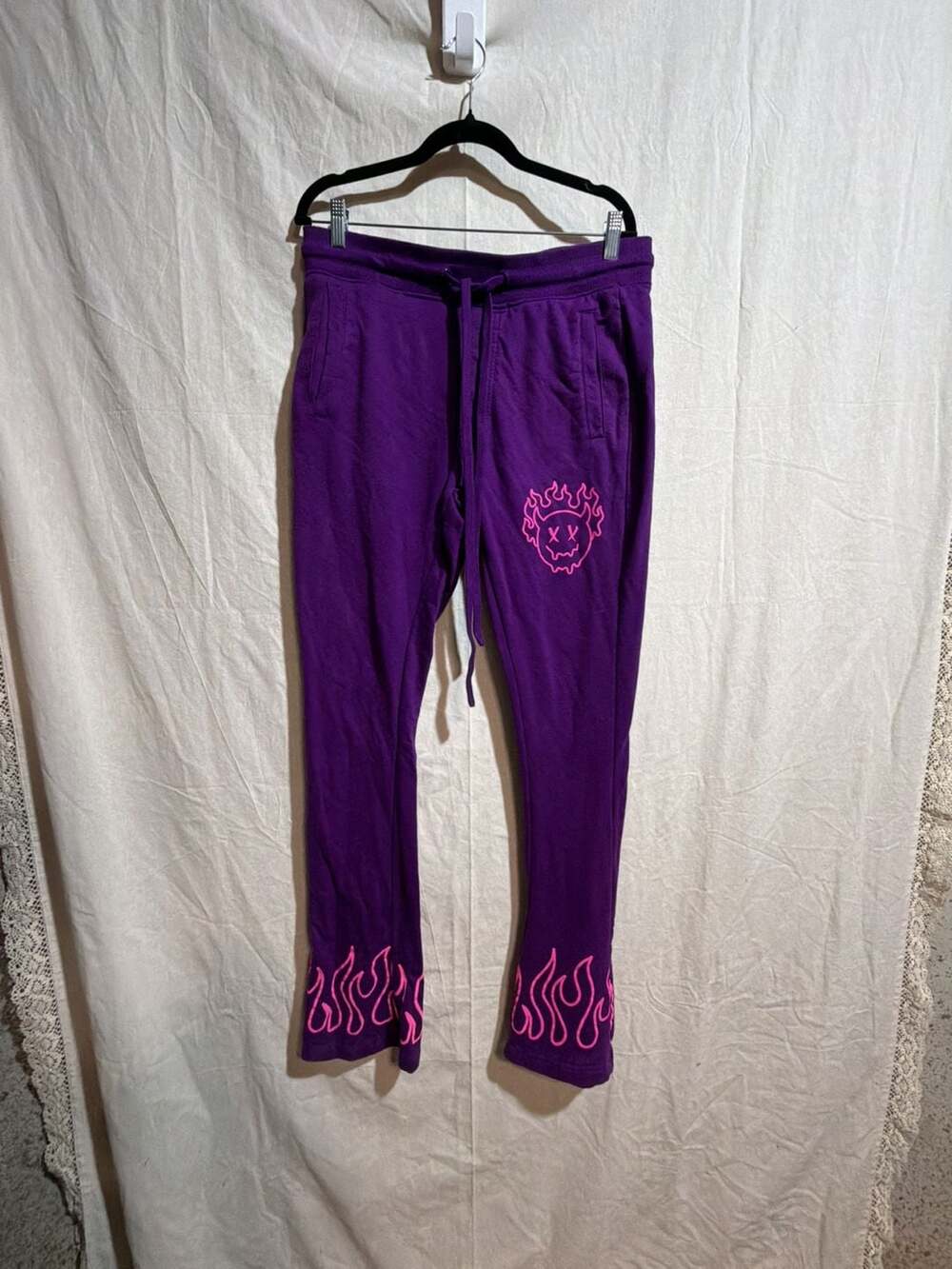 Rebel Minds Premium Quality Goods Purple Jogger Sweatpants with Pink Flame and D